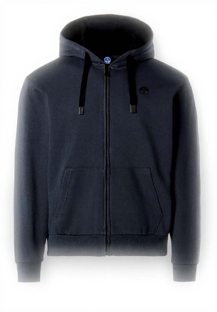 'North Sails Logo Full Zip Sweatshirt indossata in un contesto urbano'