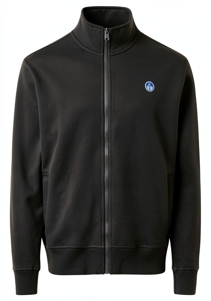 Felpa North Sails Logo Full Zip indossata in un contesto urbano