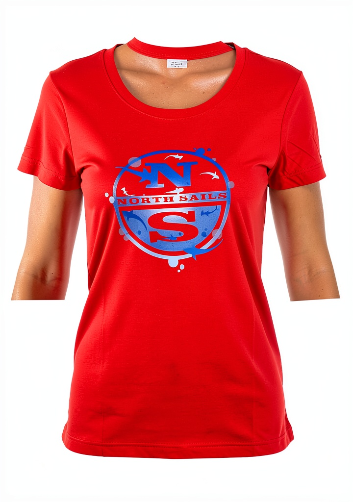 'T-shirt North Sails da donna in vari colori su sfondo neutro'