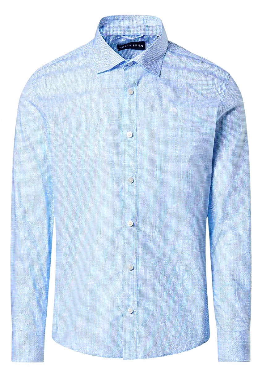 North Sails camicia popeline stampato indossata in contesto casual