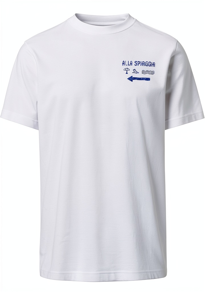 'T-shirt North Sails in cotone bianco indossata in un contesto casual'
