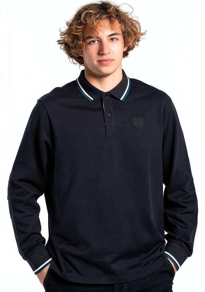 Polo North Sails in cotone blu su sfondo neutro